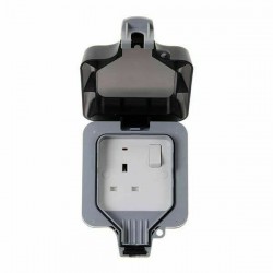 WEATHERPROOF SINGLE SOCKET