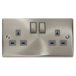 13A INGOT TWIN SOCKET GY