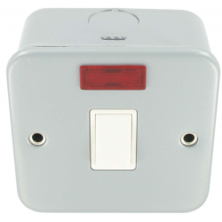 METAL CLAD 20A SWITCH