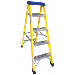 4 STEP FIBRE GLASS LADDER