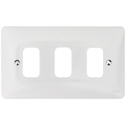 3 GANG WHITE MOULDED GRID PLATE