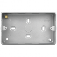 2G METAL BOX C/W KO