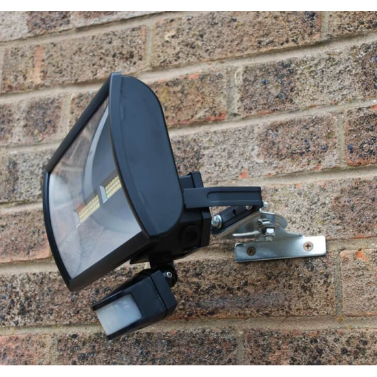 SWIVEL  FLOODLIGHT BRACKET